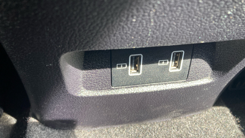 MG Hs 1.5 T-GDI Excite 5dr DCT Petrol Hatchback